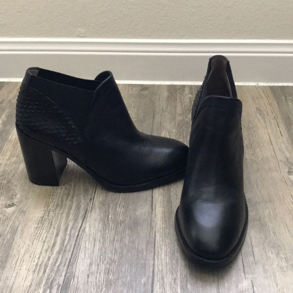 Booties!!! - Picture 2 of 4